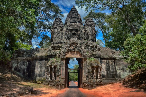 Comment organiser une visite des temples anciens au Cambodge sans guide?